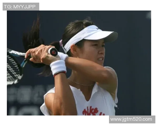 杨秀英的网球人生：从青涩少女到职业选手的深度对话与成长之路