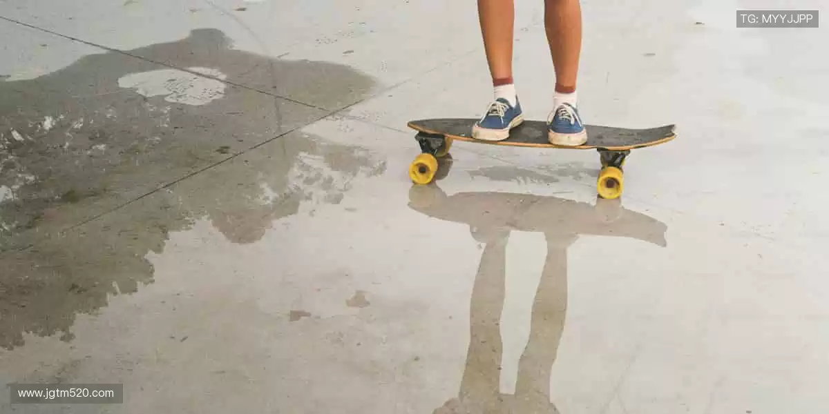 👟【周边商城】专业装备，让你的热爱更有态度！